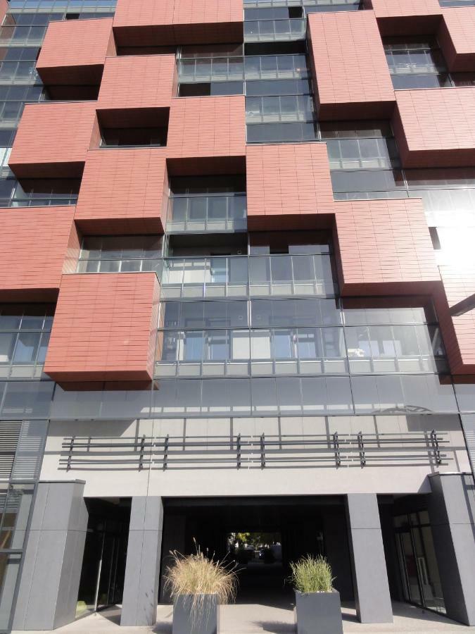 Pixel House Apartment *